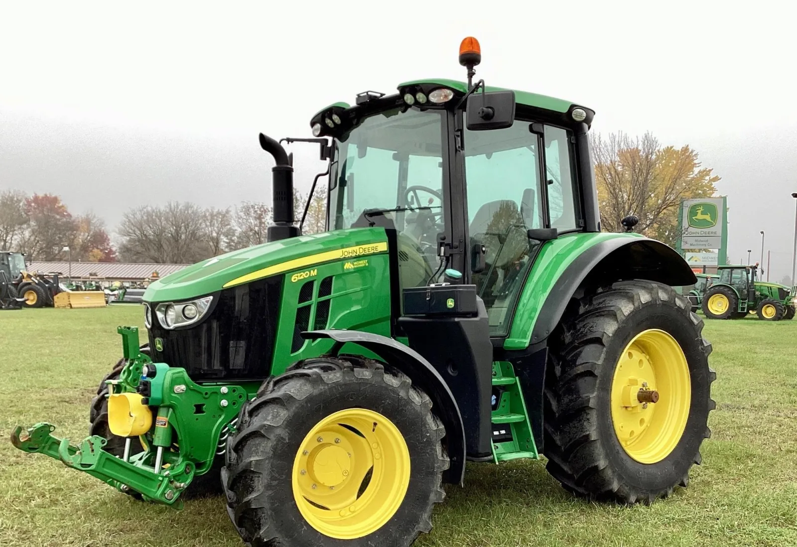 2021 John Deere 6120M MFWD